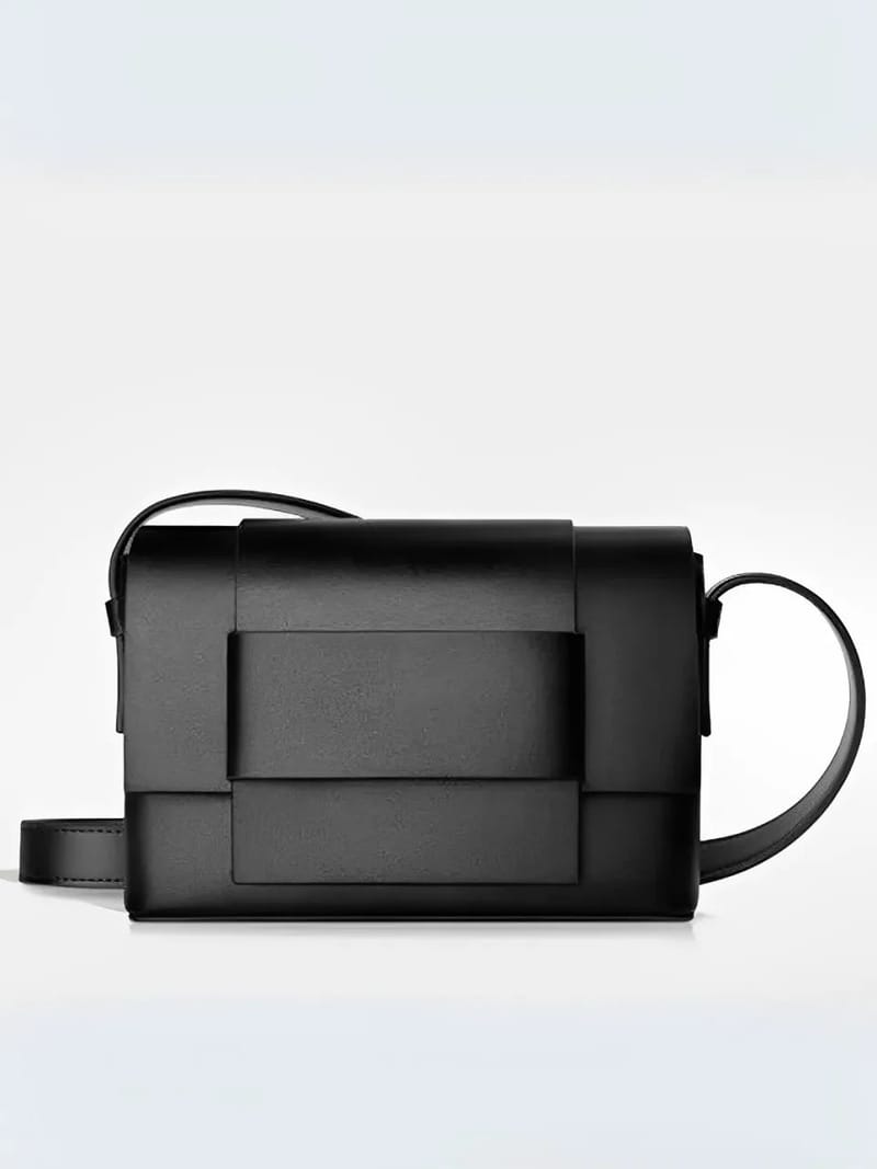 Bolsa Quadrada Couro PU com Alça Transversal e Fecho Magnético - Judy